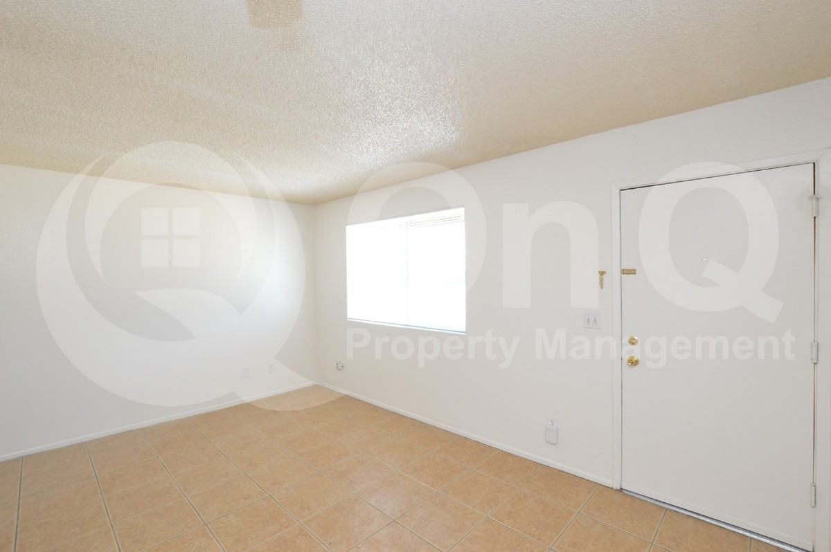 317 N 93rd St #3 - Photo 6 of 11