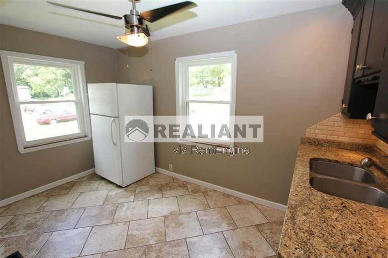 63 Eastern Ave - Photo 5 of 18
