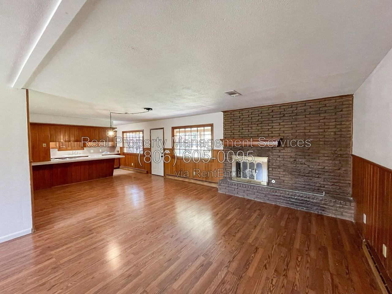 2122 69th St - Photo 2 of 15