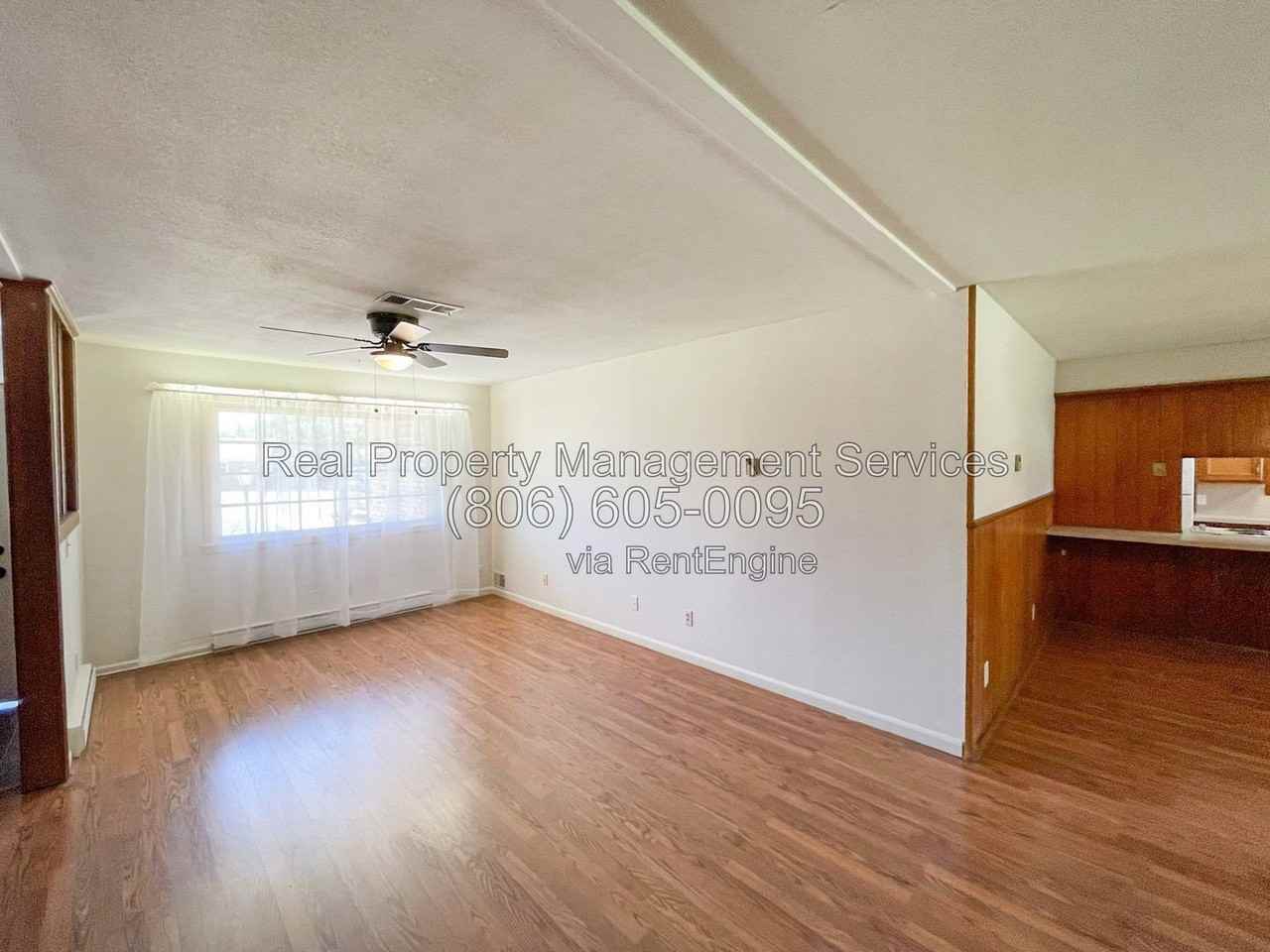 2122 69th St - Photo 5 of 15