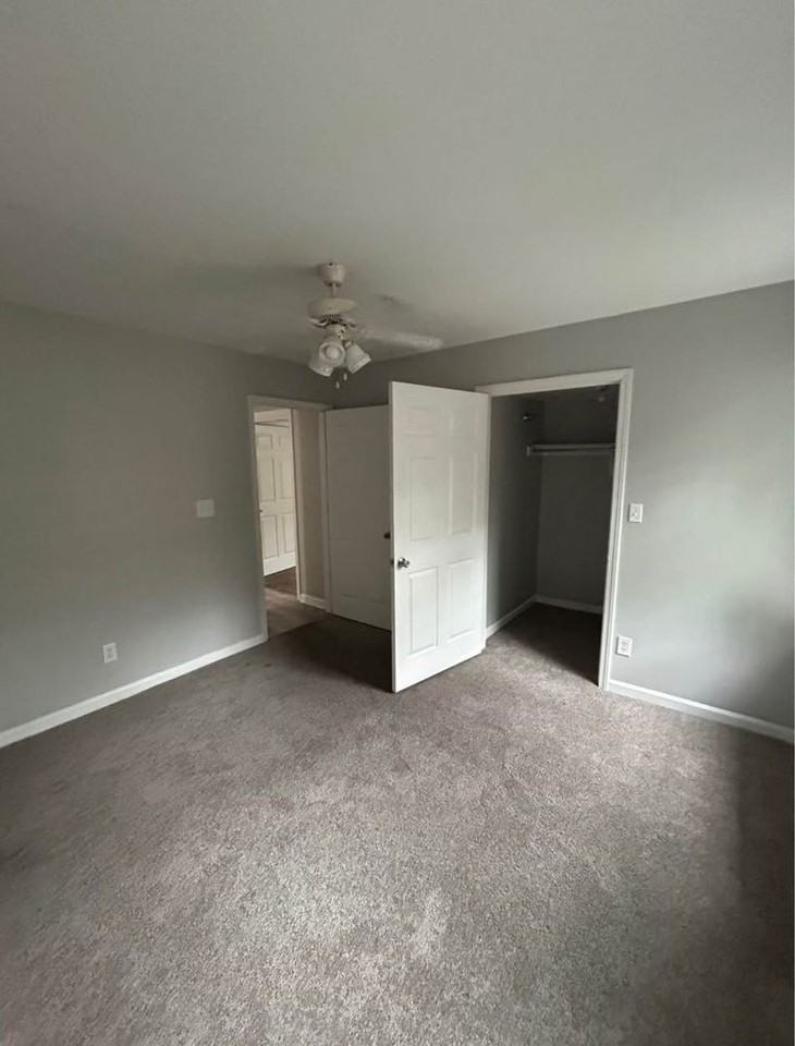 2 bed 2 bath Arkansas River Apartments - Photo 7 of 16