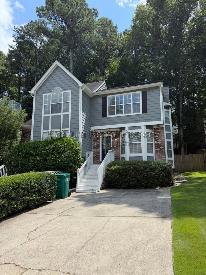 5116 Laurel Bridge Ct Se - Photo 2 of 35