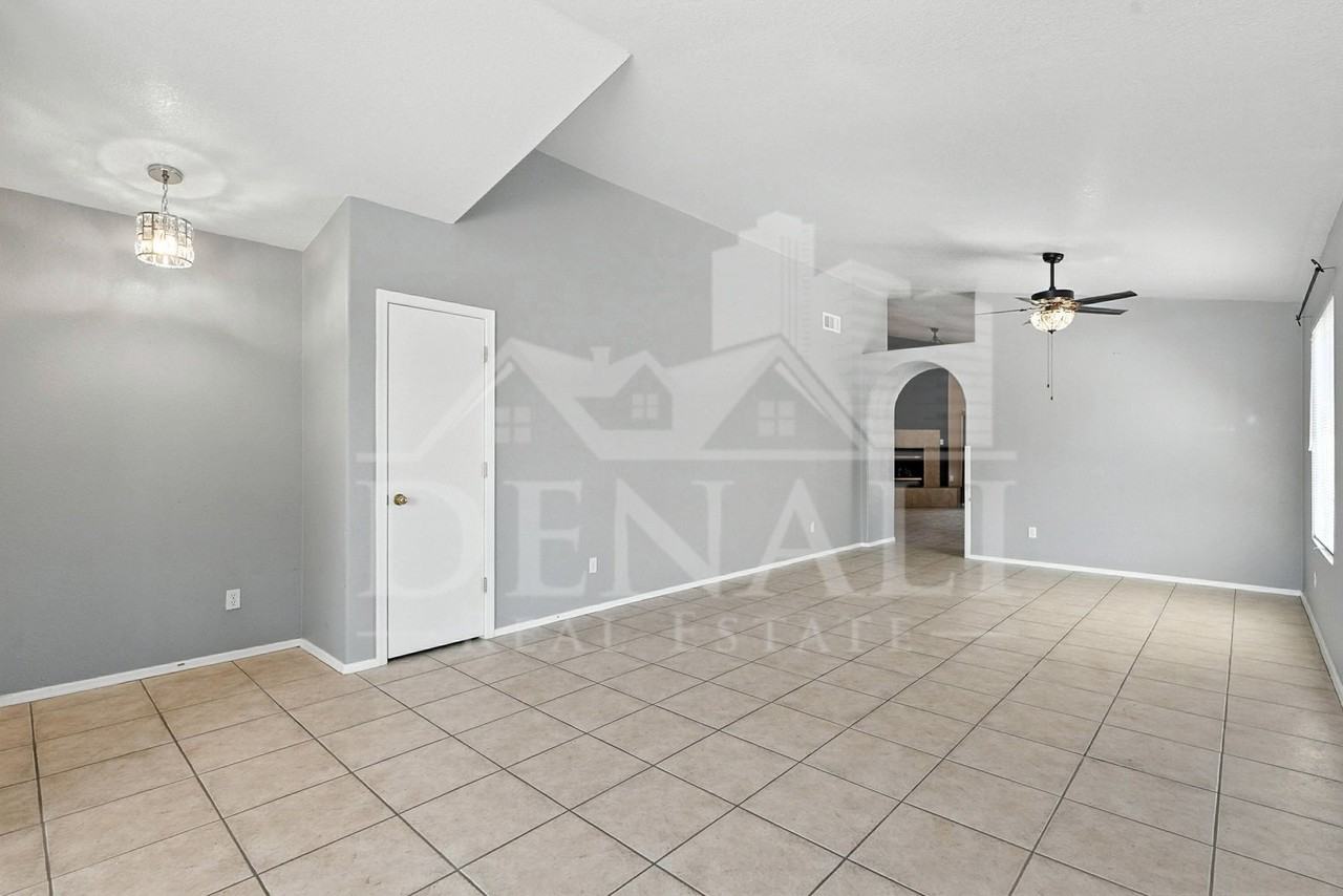 7997 E Snakeroot Dr - Photo 5 of 43