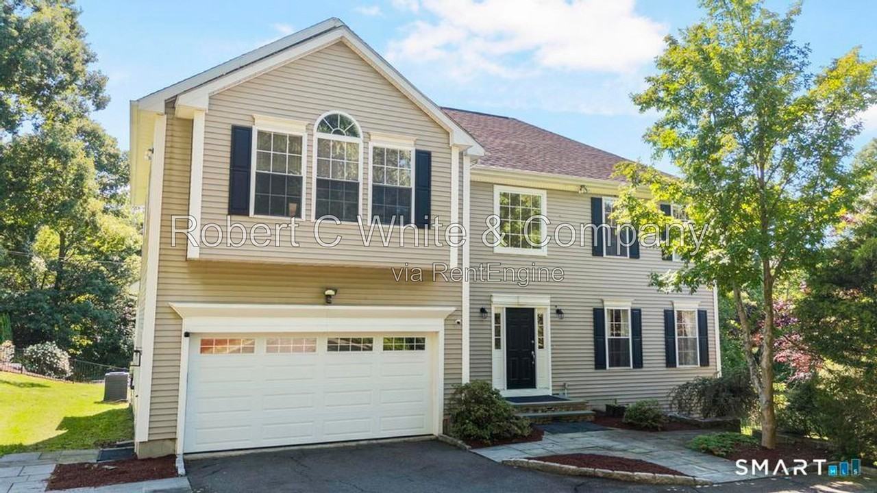 155 Beardsley Rd - Photo 2 of 39