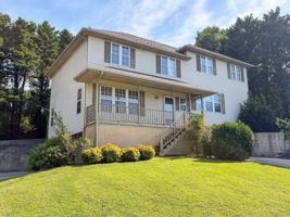 featured image of 5437 Blue Oak Dr #5437