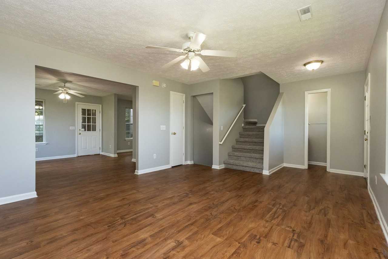 5437 Blue Oak Dr #5437 - Photo 2 of 26