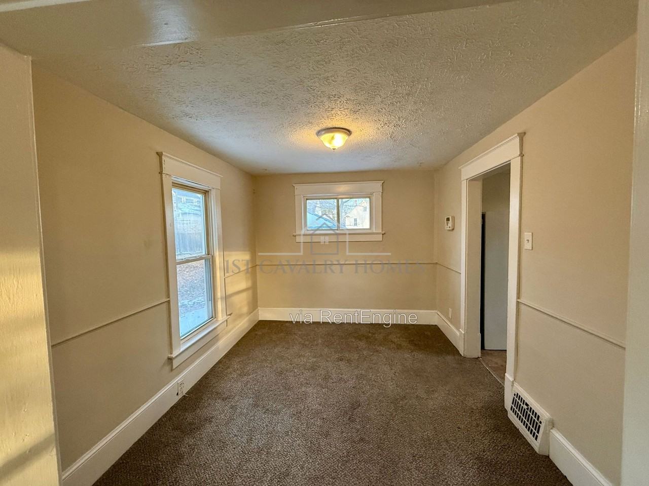 2157 10th St Sw - Photo 4 of 12