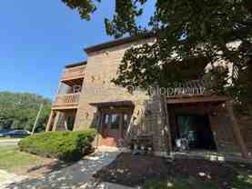 2250 Abbeywood Dr #B - Photo 1 of 1