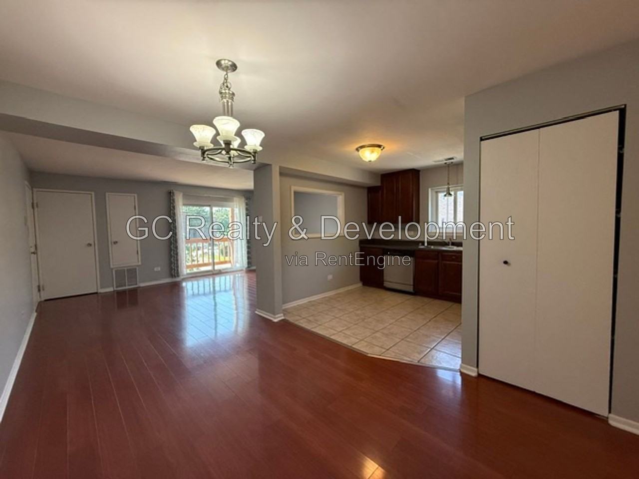 2250 Abbeywood Dr #B - Photo 5 of 17