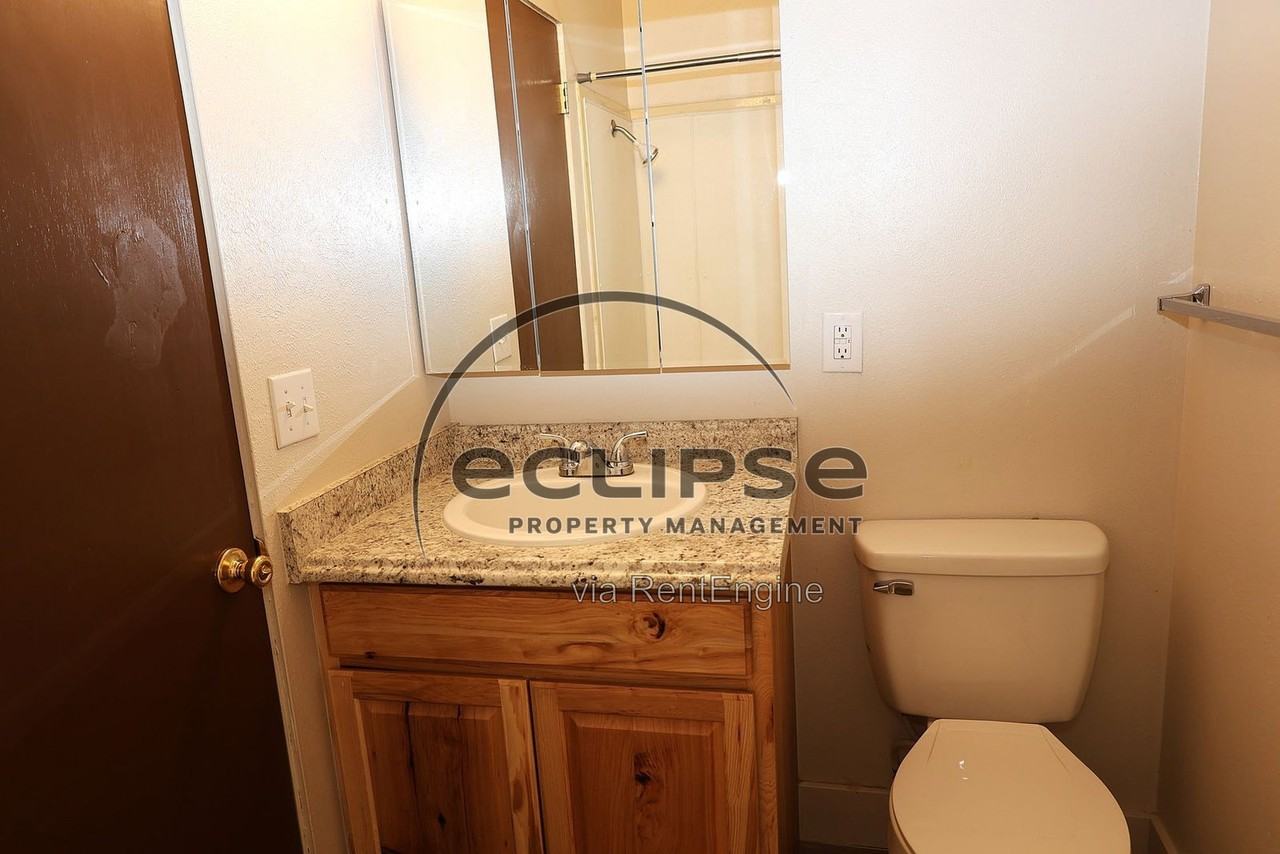 420 Chipeta Ave #32 - Photo 7 of 13