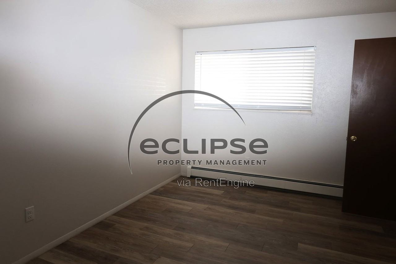 420 Chipeta Ave #32 - Photo 5 of 13