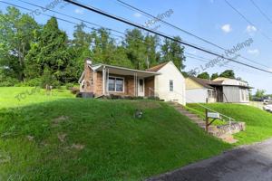 featured image of 649 Maple St