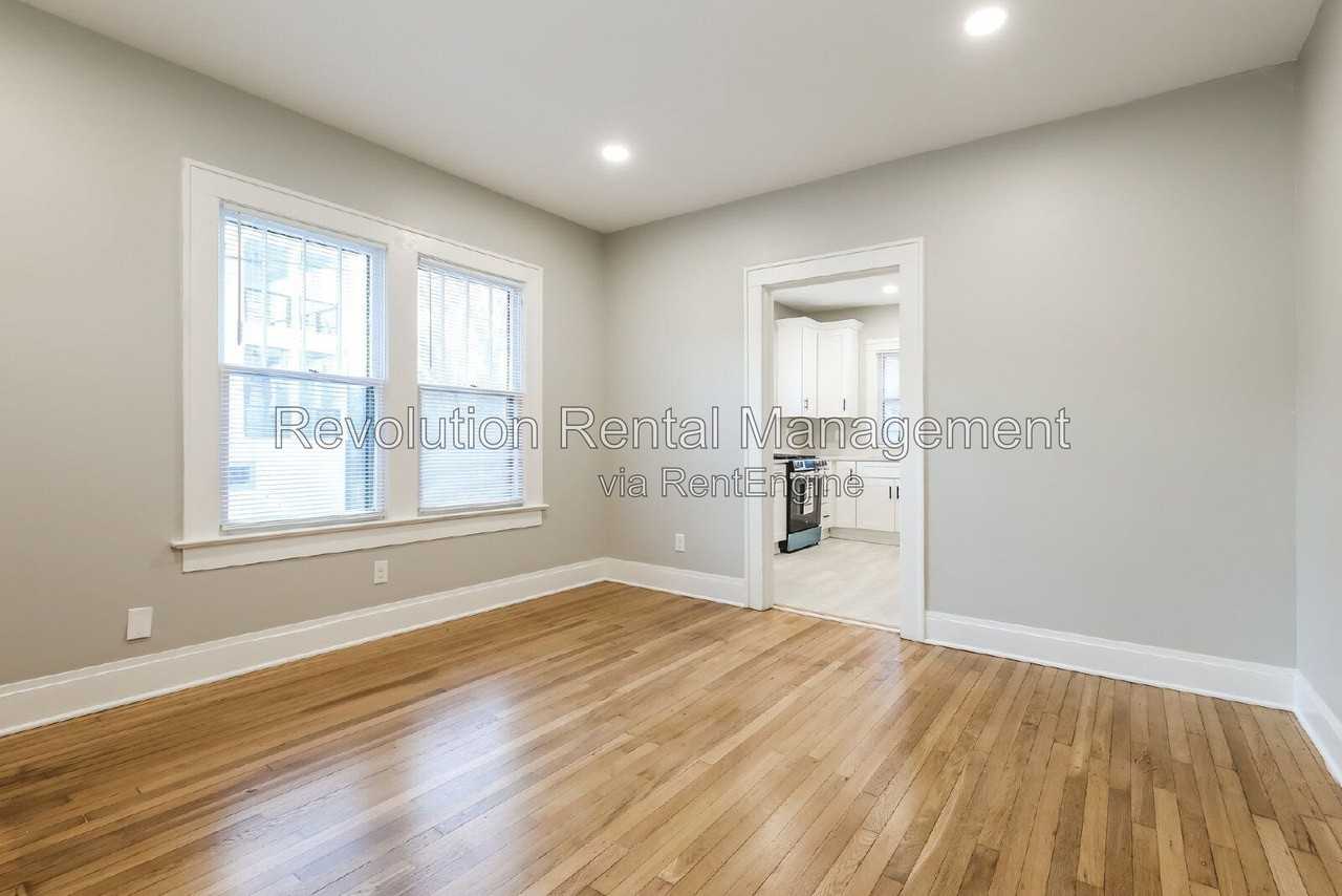2034 Cambridge Ave #A - Photo 6 of 19