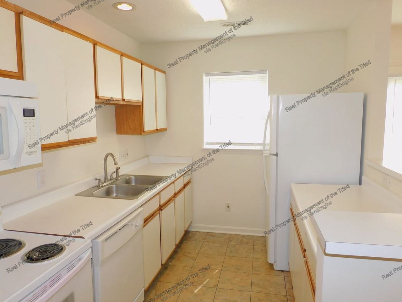 1500 Gatewood Ave #116 - Photo 5 of 25