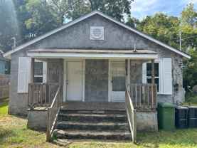 838 Friedman St - Photo 1 of 1