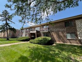 featured image of 160 N Wolf Rd #2B