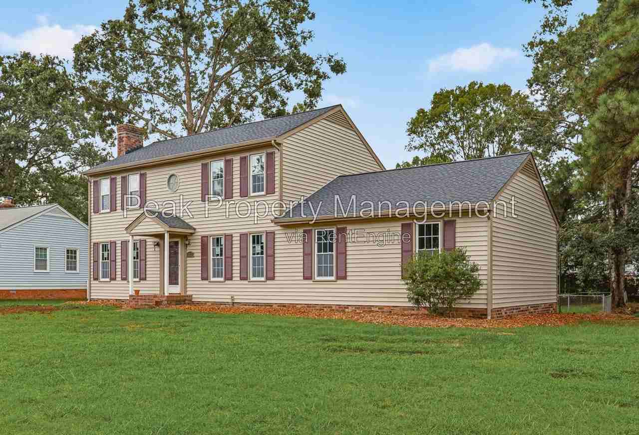 9323 Susquehanna Trl - Photo 2 of 26