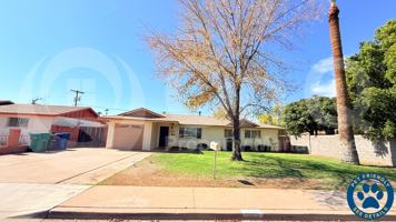 featured image of 910 N Wedgewood Dr