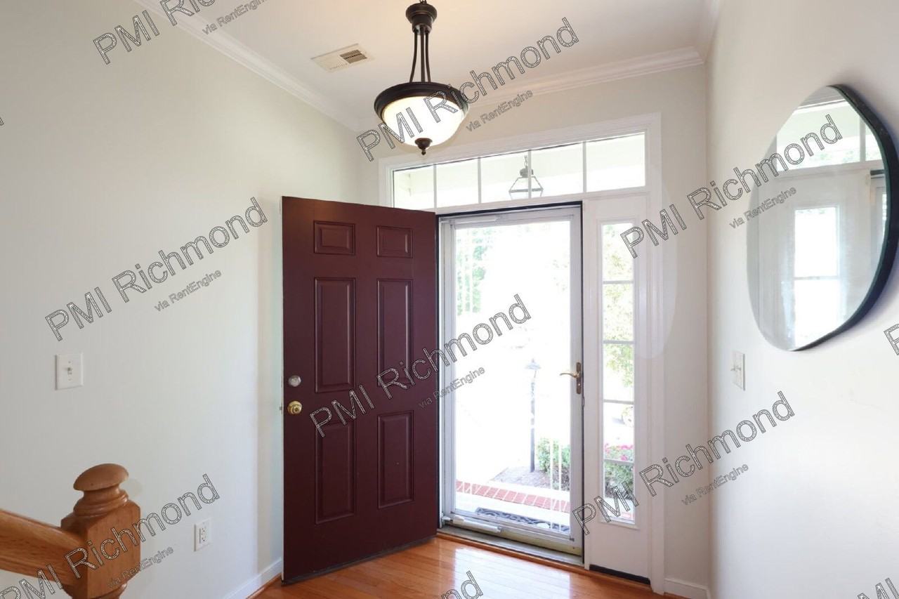 14669 Sailboat Cir - Photo 4 of 31
