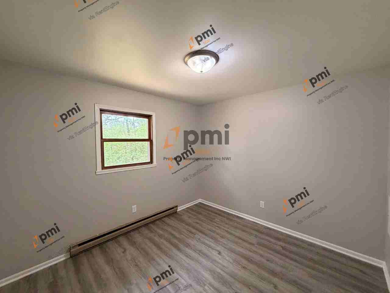 5372 Plaza Ave #5370 - Photo 7 of 13