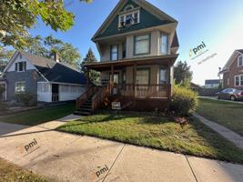 featured image of 1122 Spring St #D