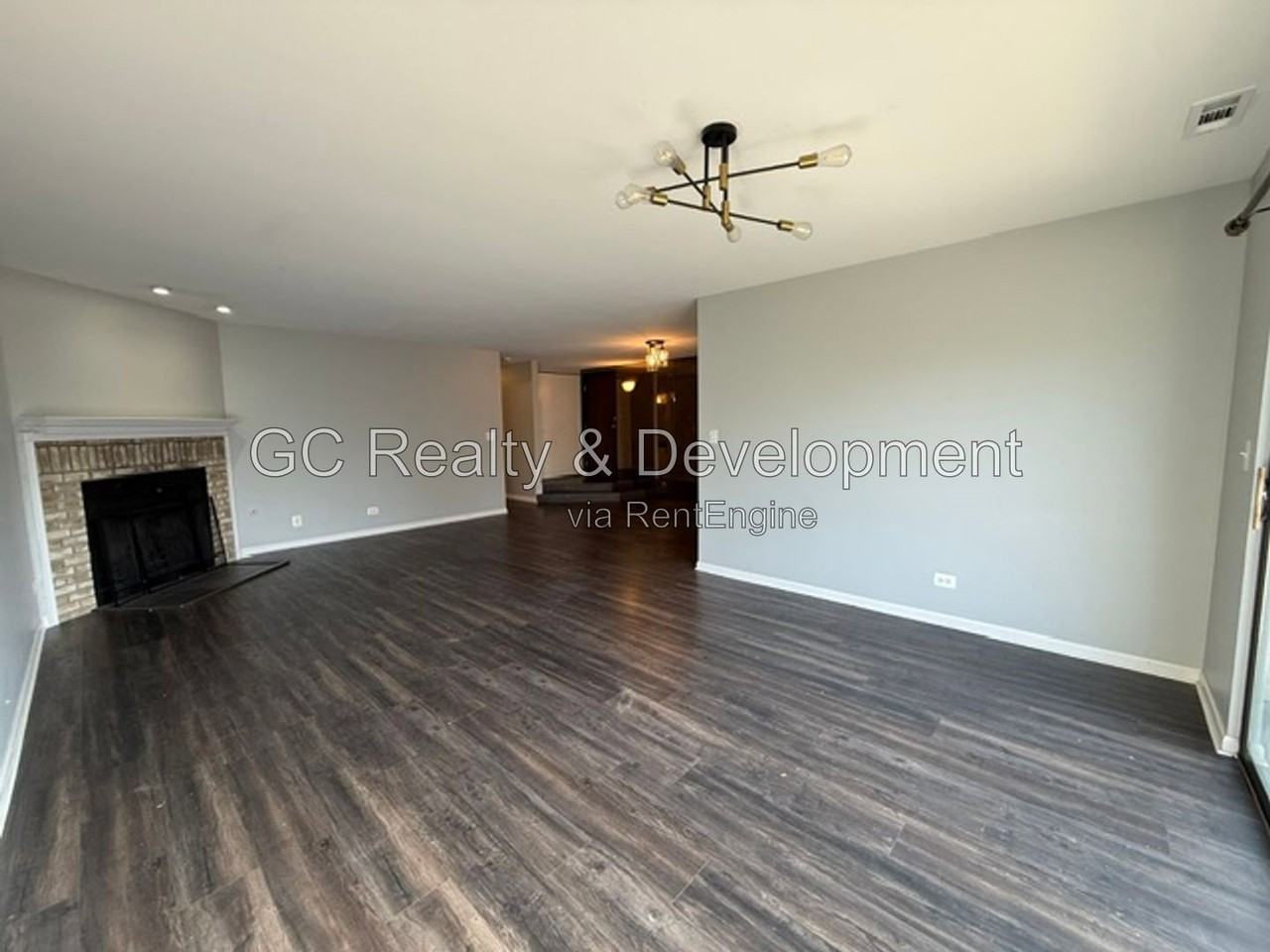 320 Deer Glen Way #D - Photo 5 of 22