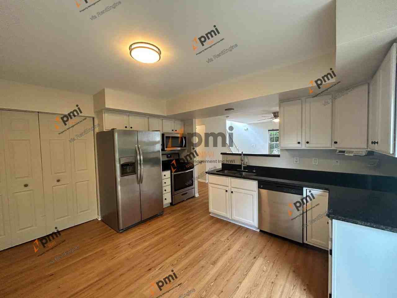 4842 W 93rd Ter - Photo 3 of 16