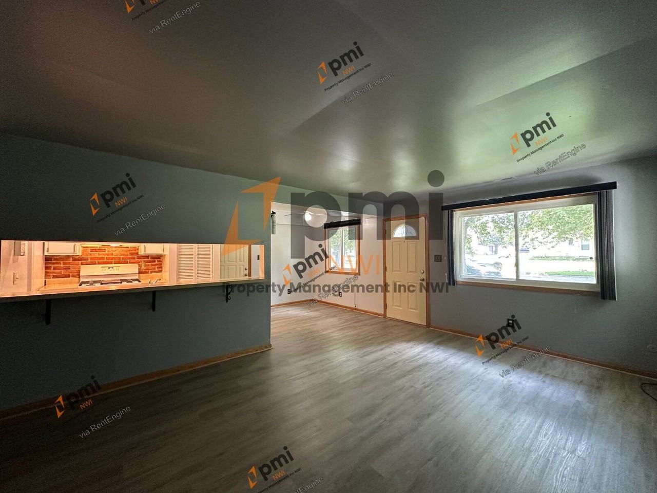 6974 Fillmore Dr - Photo 4 of 15