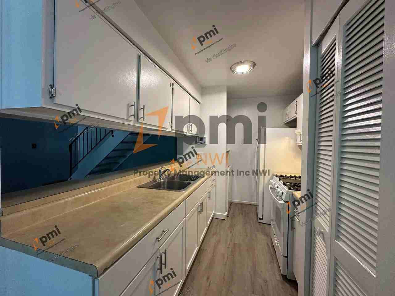 6974 Fillmore Dr - Photo 6 of 15