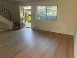 featured image of 1385 7th Ave #25