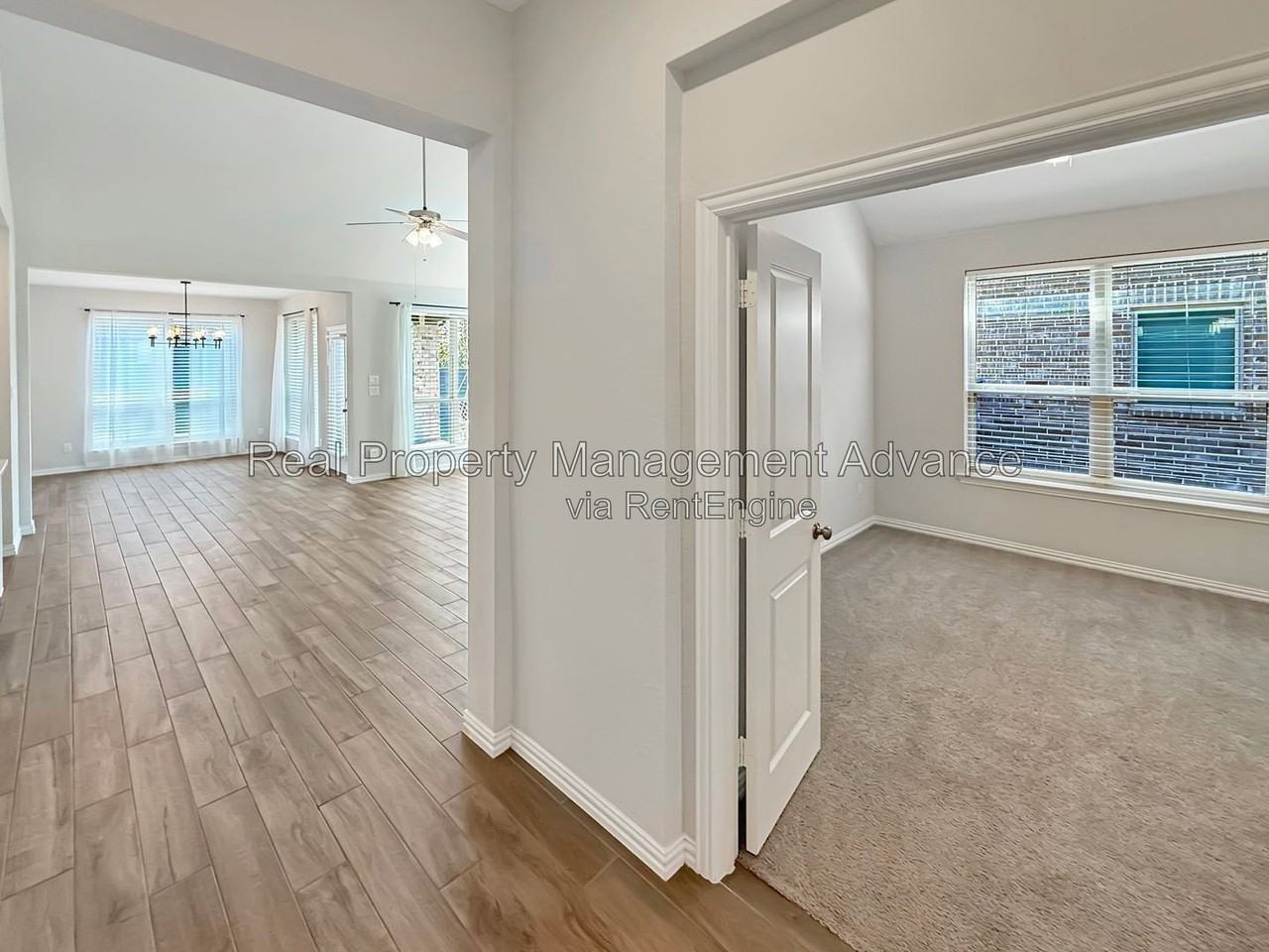 516 Evergreen Rd - Photo 5 of 23
