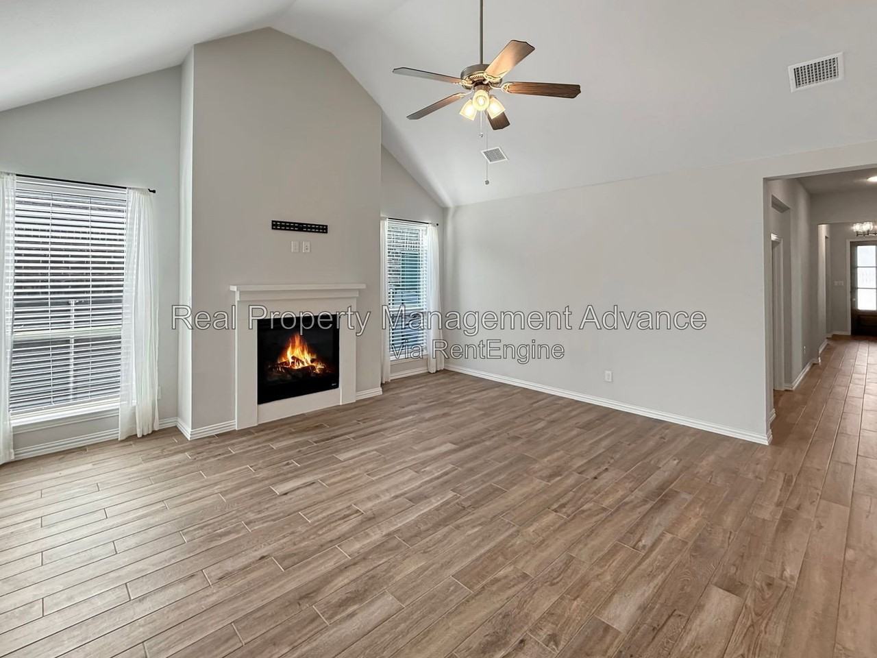 516 Evergreen Rd - Photo 7 of 23