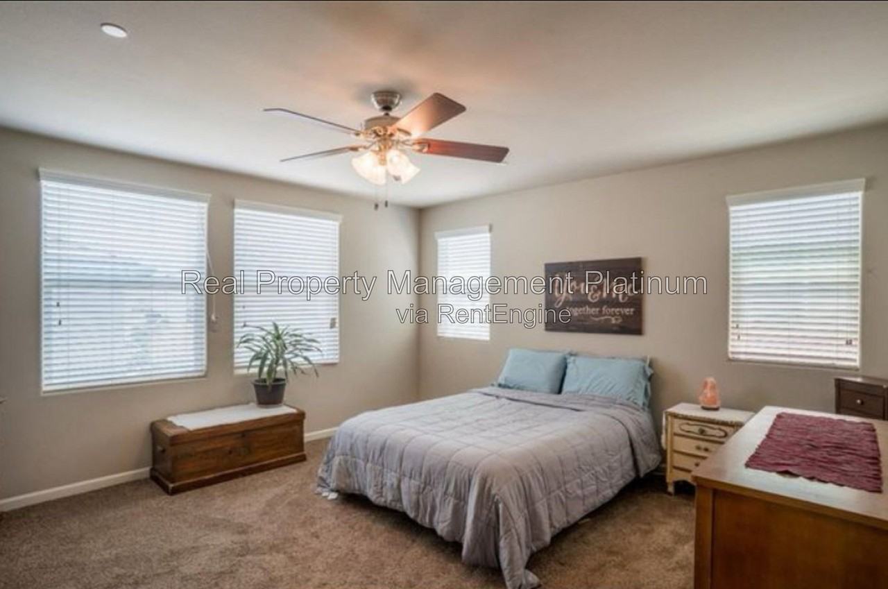 3544 Richmond Ave - Photo 7 of 19