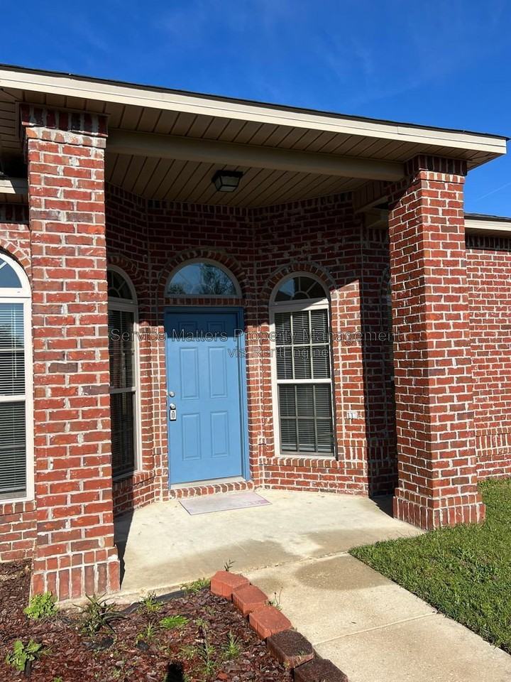 7045 Harvest Way - Photo 3 of 46