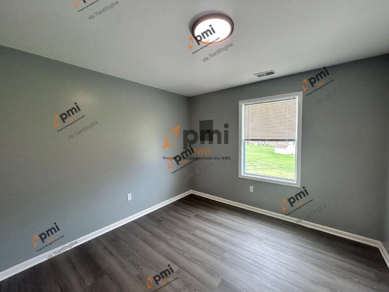 5930 Fiesta Ave #D - Photo 7 of 16