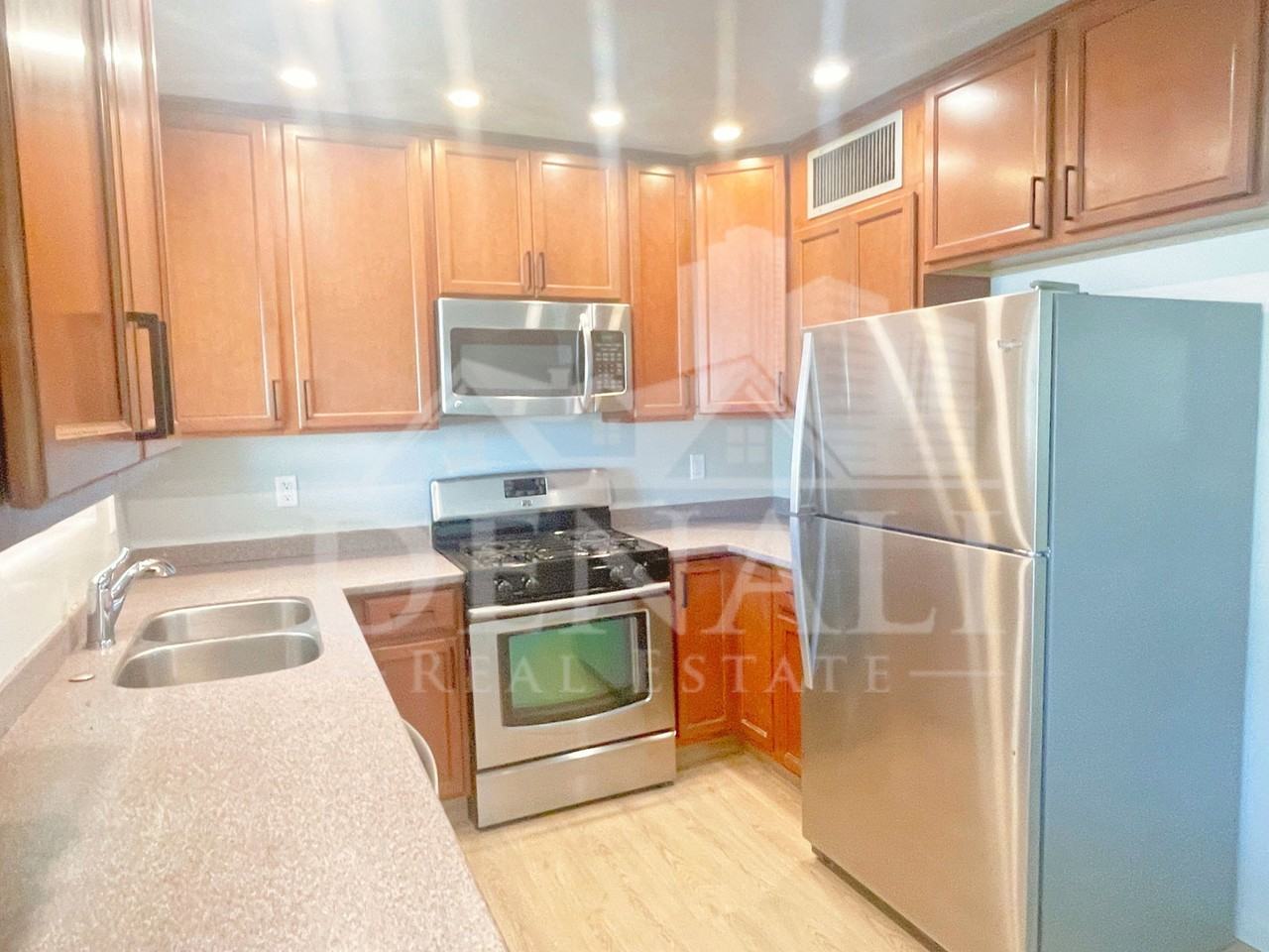 2340 E Turney Ave - Photo 5 of 18