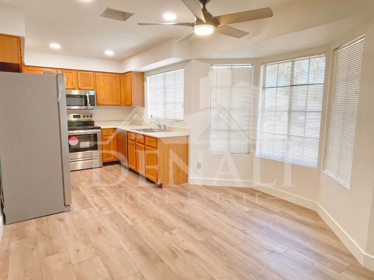 6816 E Kings Ave - Photo 4 of 20