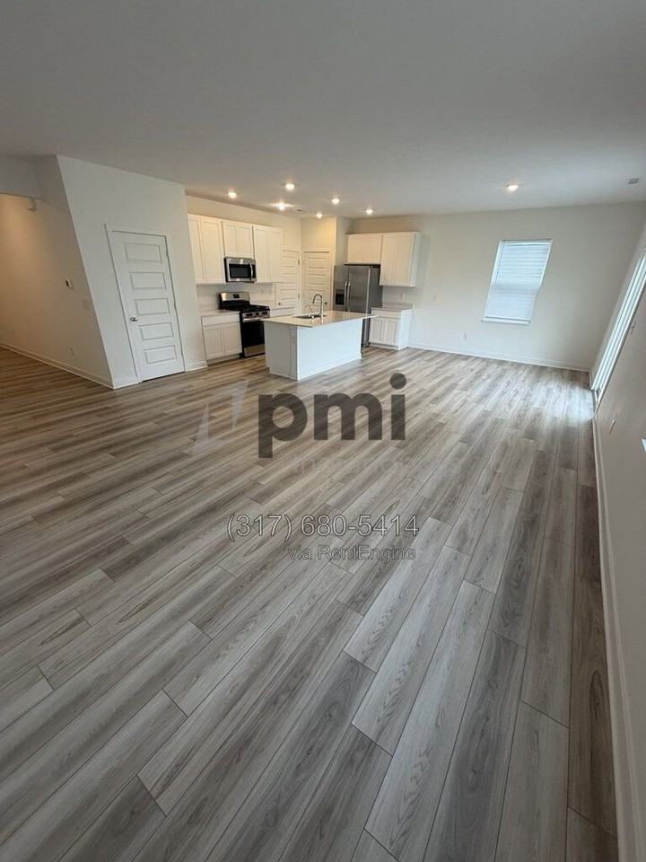 4376 Hovenweep Way - Photo 7 of 50