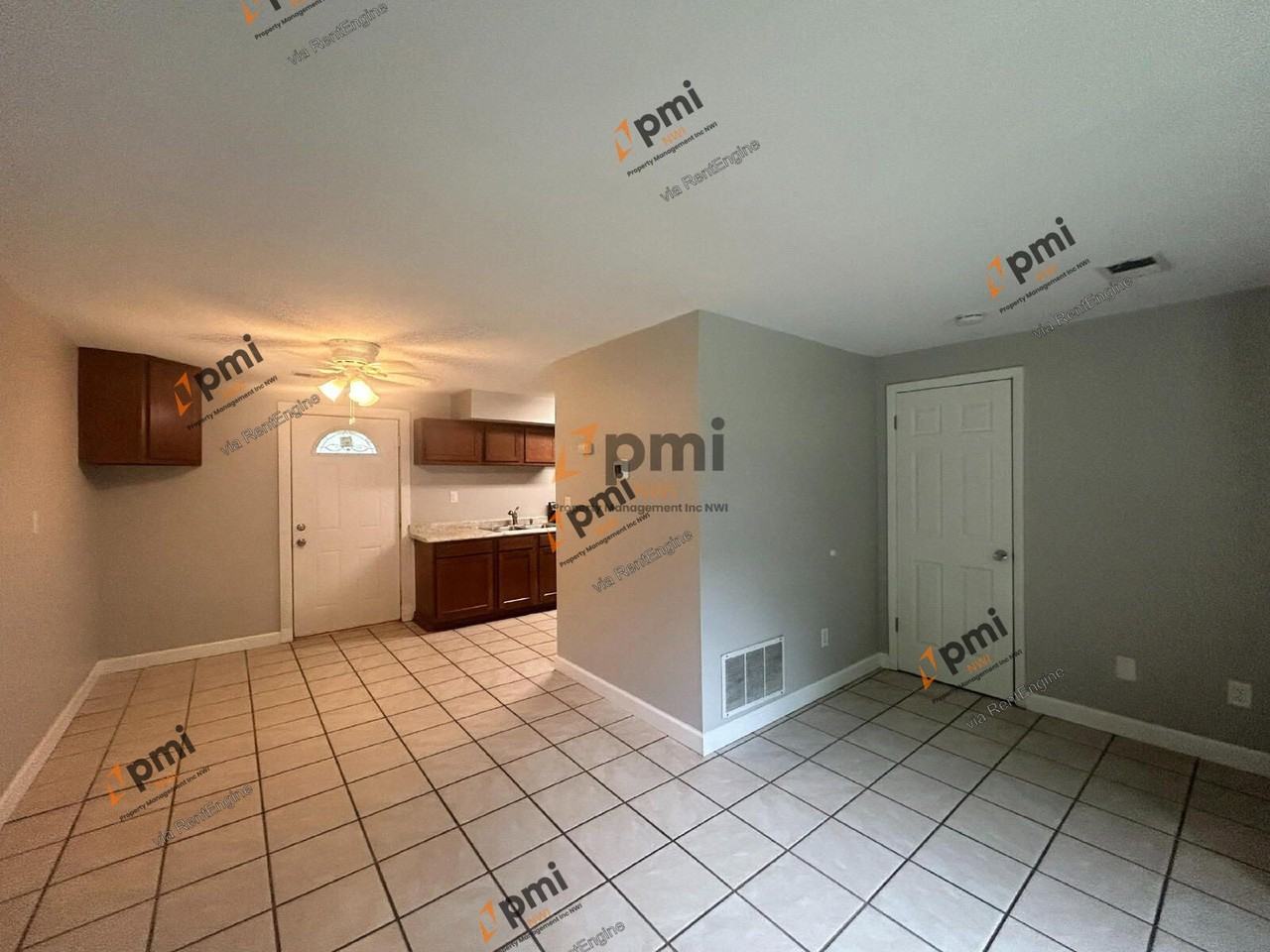 2355 Hickory St #2353 - Photo 6 of 20