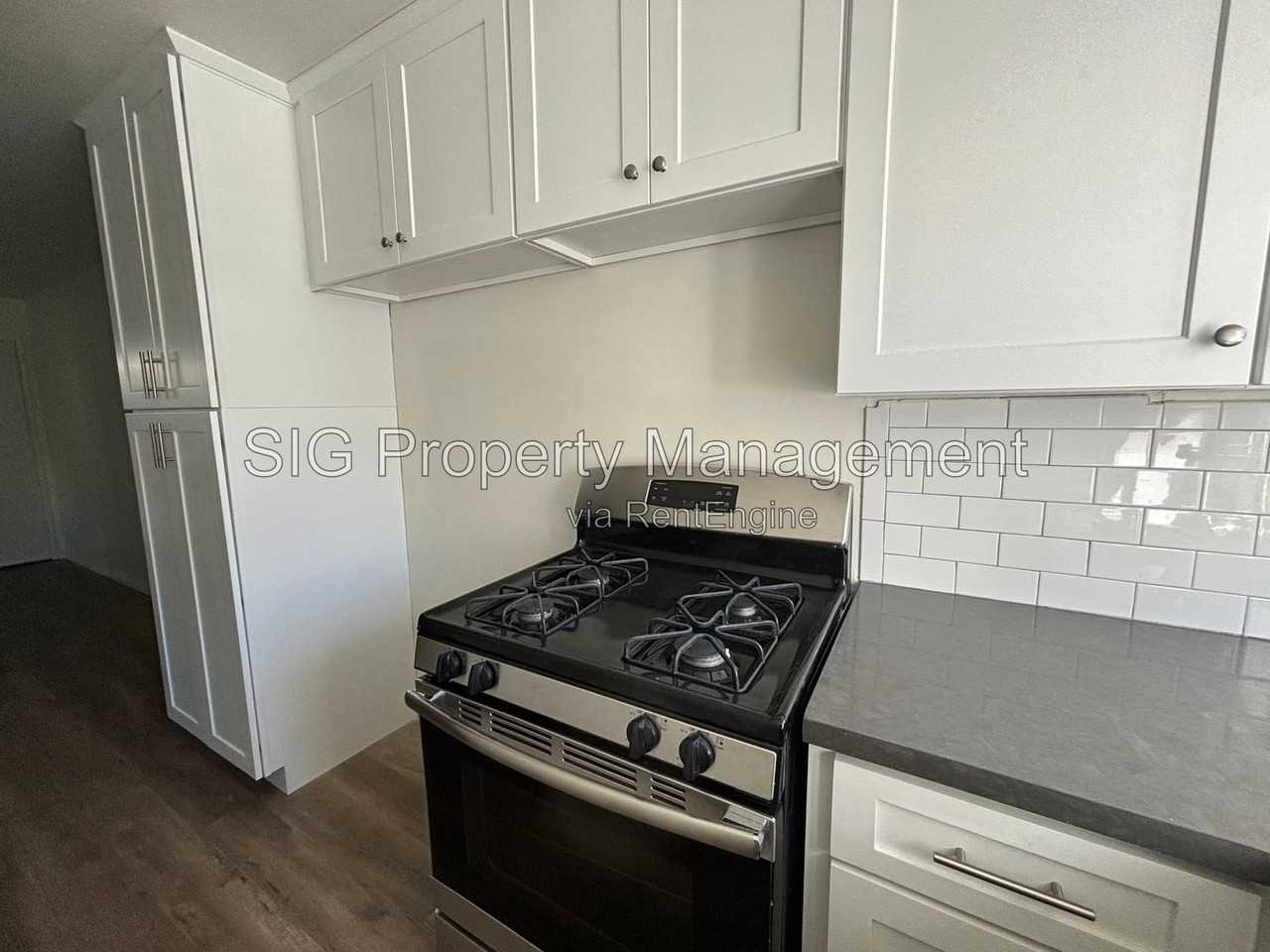 311 Griswold Ave #B - Photo 5 of 20