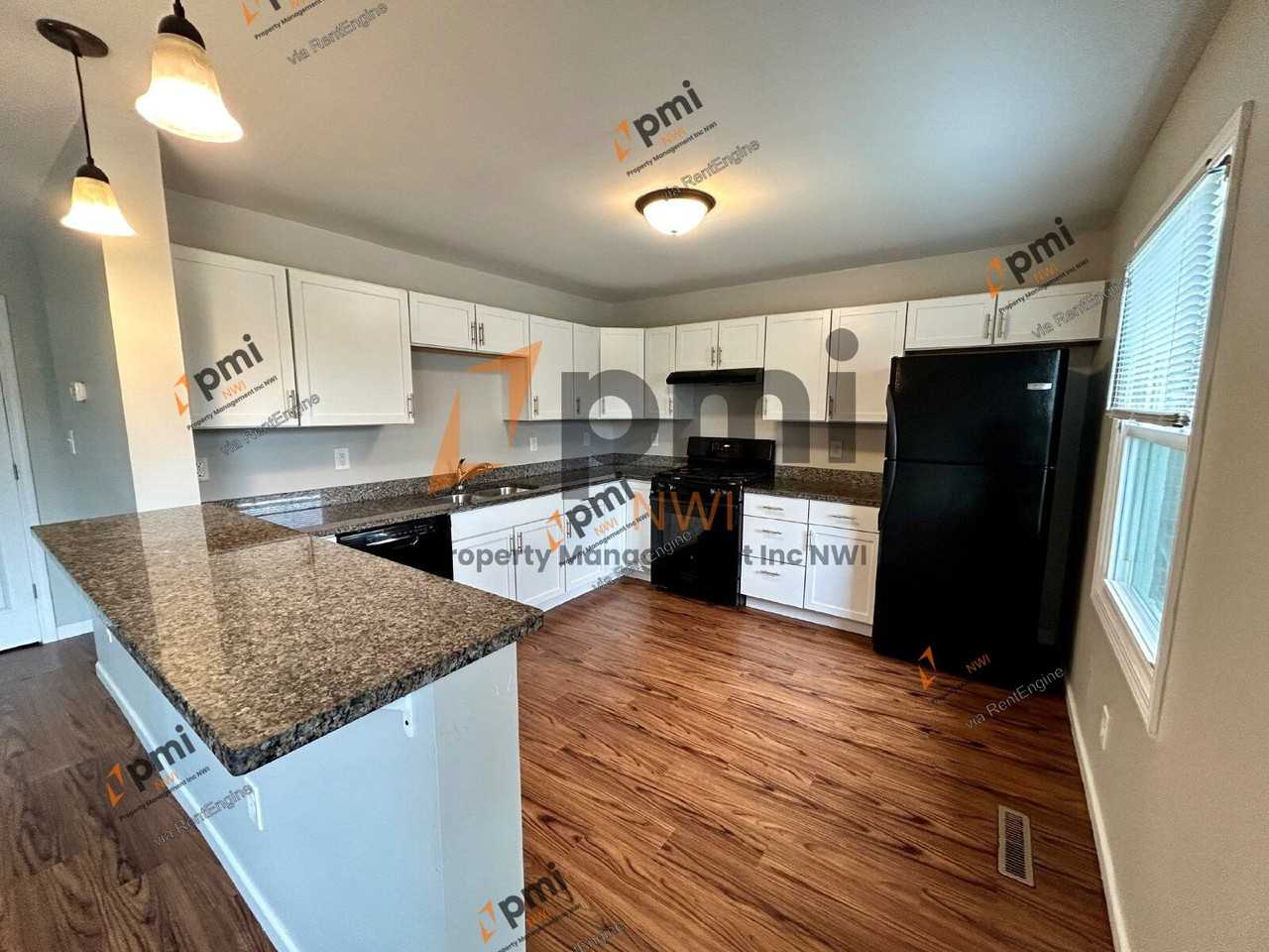5831 Creekview Ct W #2 - Photo 6 of 15