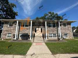 featured image of 2591 Parkview St #1