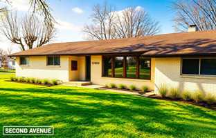 featured image of 10899 N Ross St