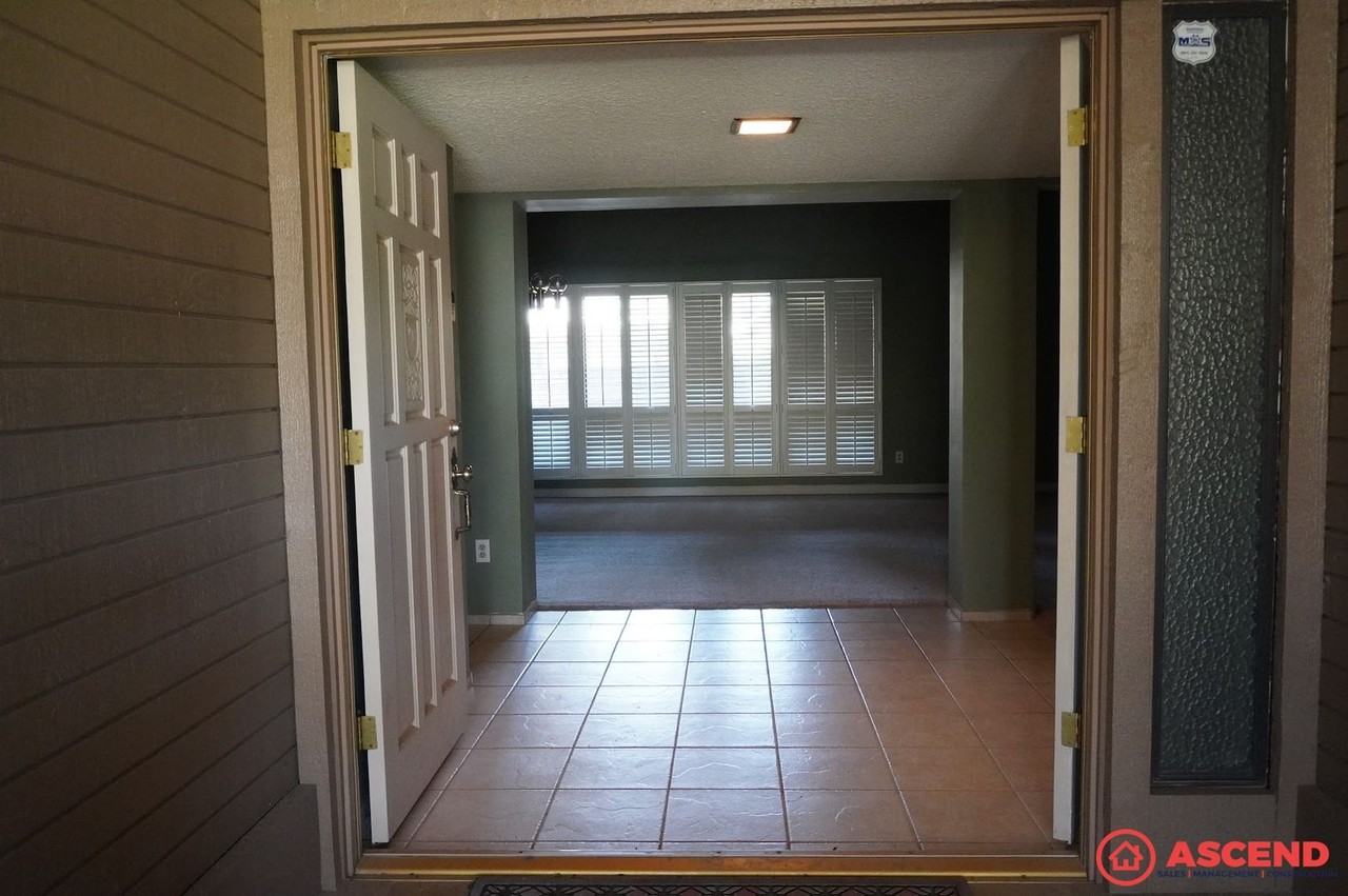 2000 Ashe Rd #36 - Photo 4 of 15