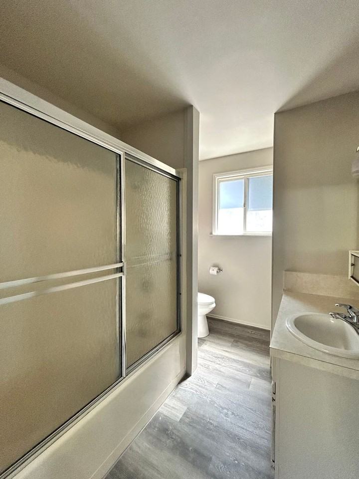 603 E 3rd Ave - Photo 4 of 17