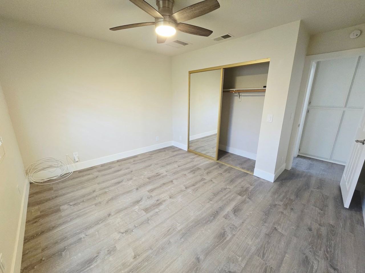 9039 Hermosa Ave - Photo 7 of 18