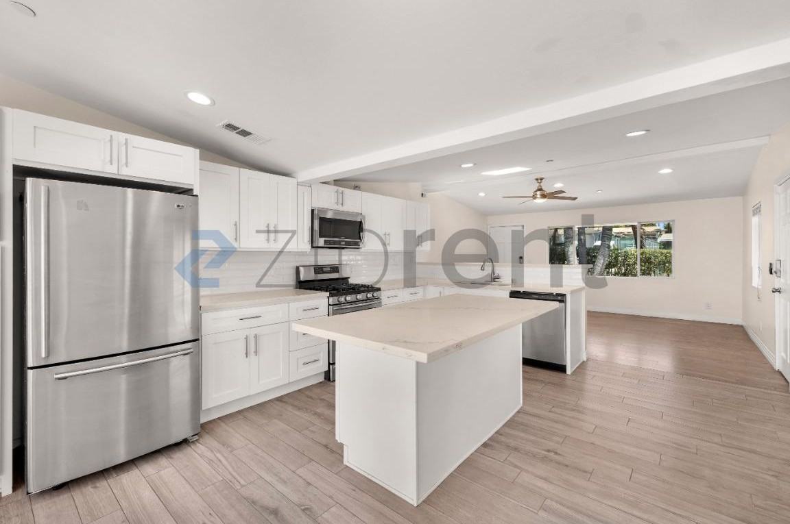 648 Cocapah St - Photo 6 of 23