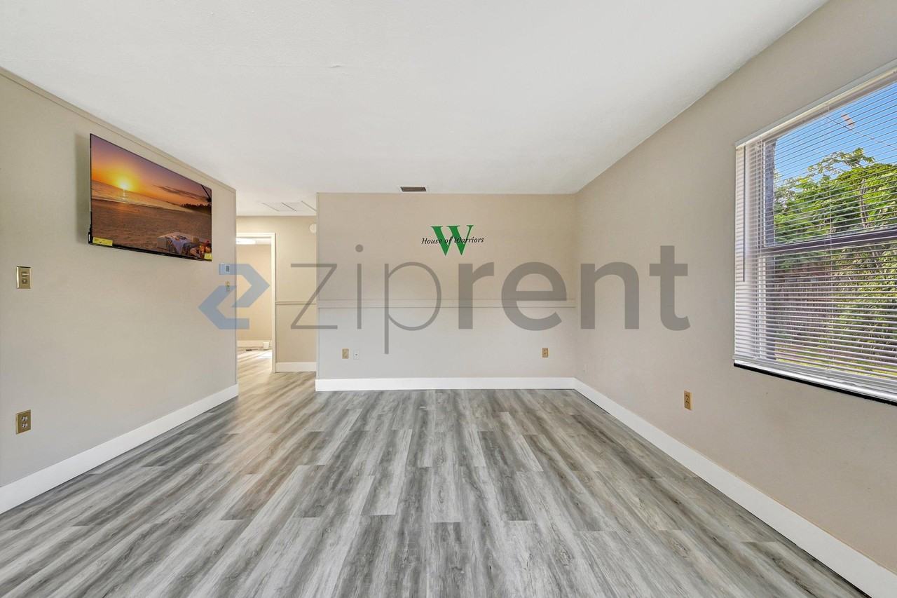 136 Myrtle Ave #A - Photo 6 of 50