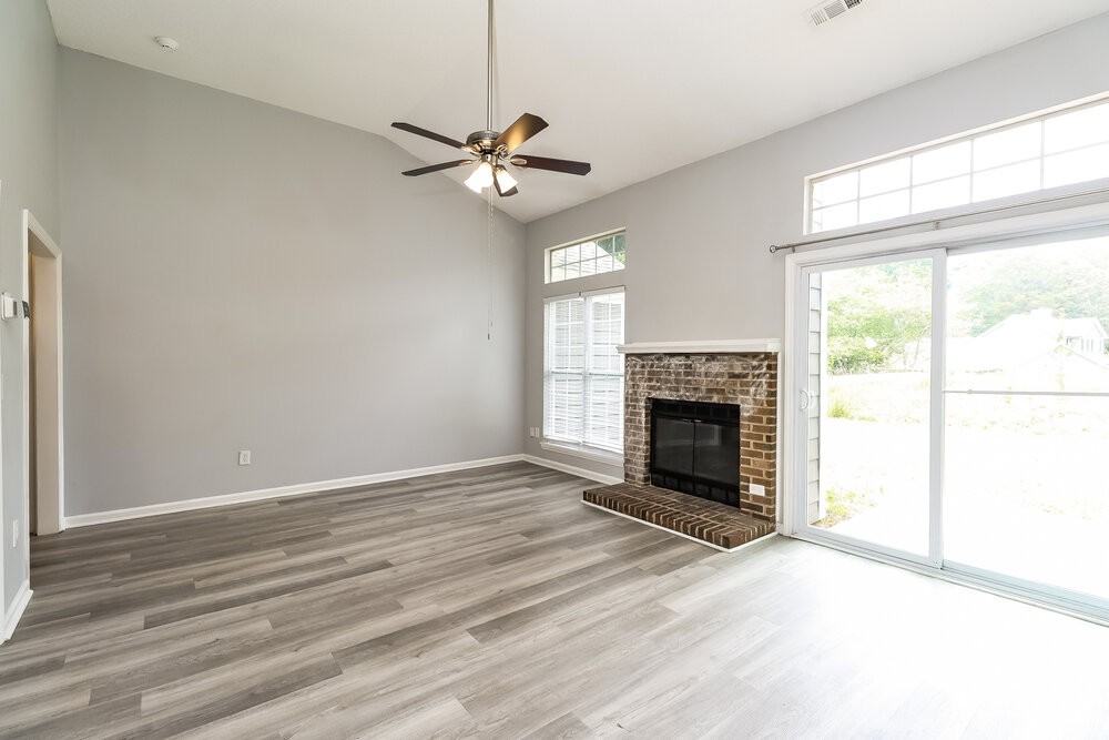 6115 Sunstone Dr - Photo 5 of 16