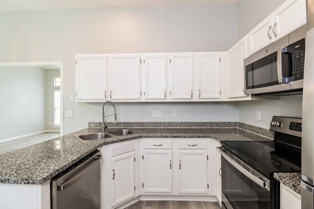 6115 Sunstone Dr - Photo 7 of 16
